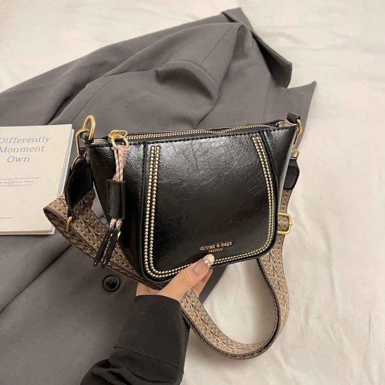 PU Small Square Bag with Zipper and Stitching - One Size - Image 4