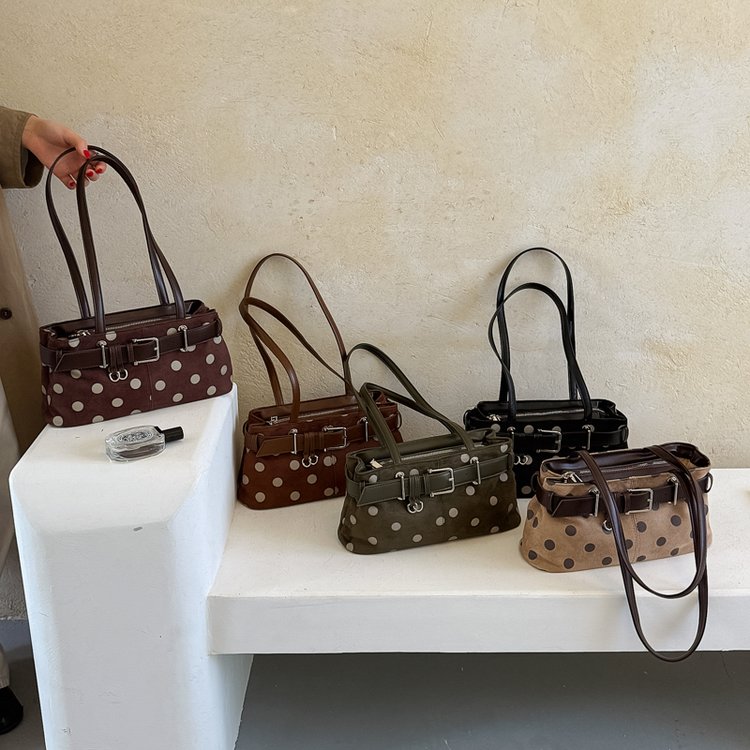 Women's Handbag Crossbody Bag with Zipper Closure Fall 2026 One Size - Image 2